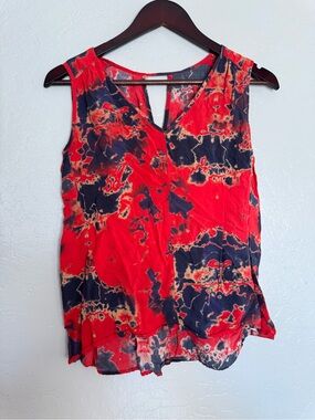Sleeveless Red & Navy Printed V-Neck Women's Top